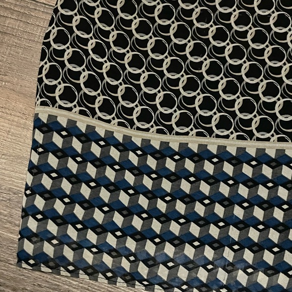 Max Studio Blouse - Picture 3 of 3